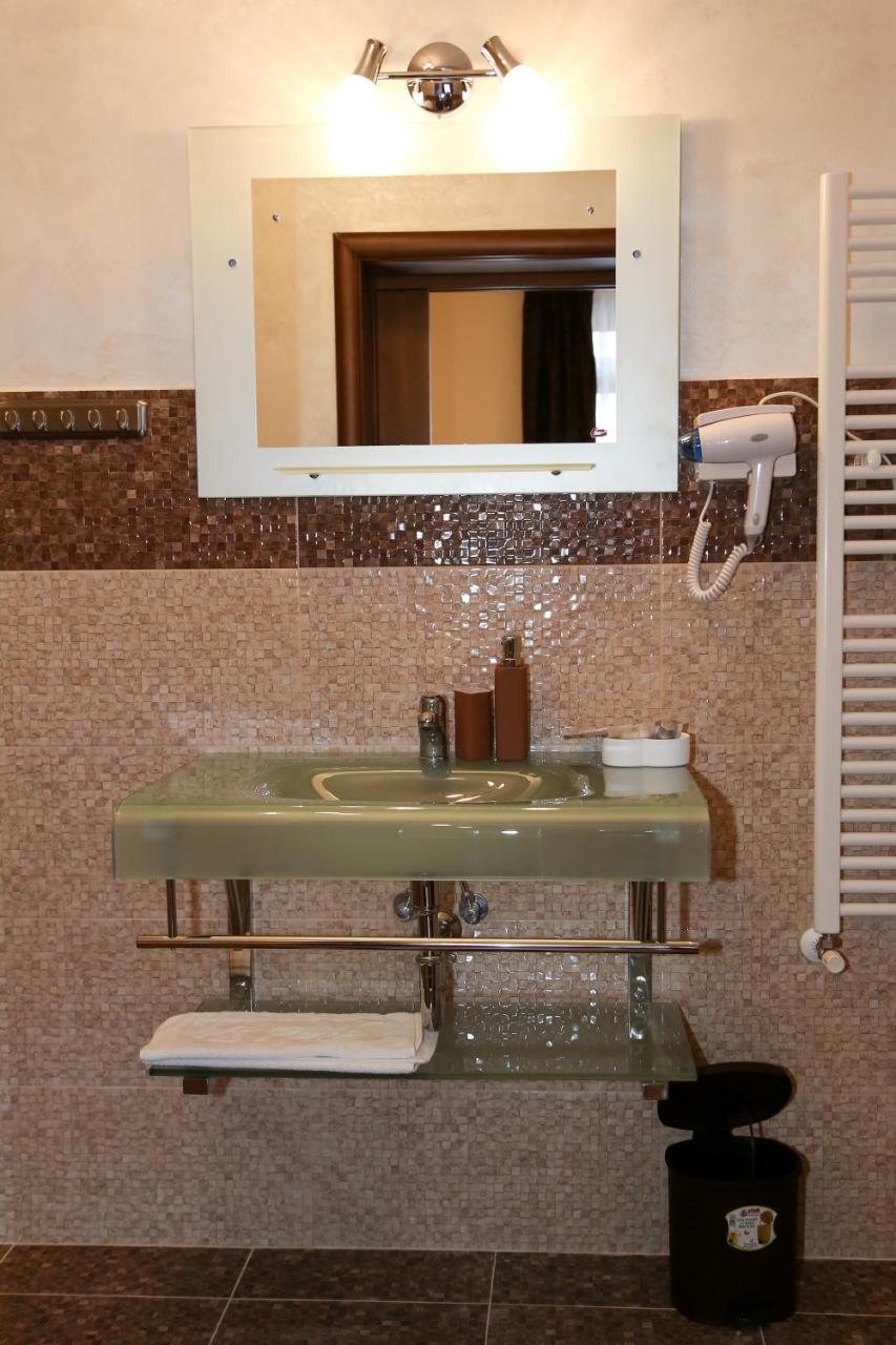 Oli House Hotel Gyulafehérvár Kültér fotó